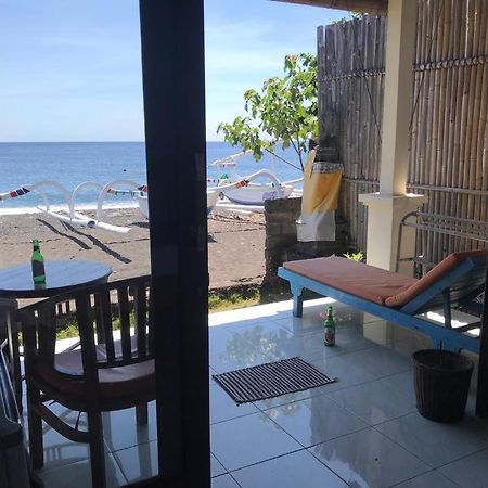 Tambun Sari Beach Homestay Amed Eksteriør billede