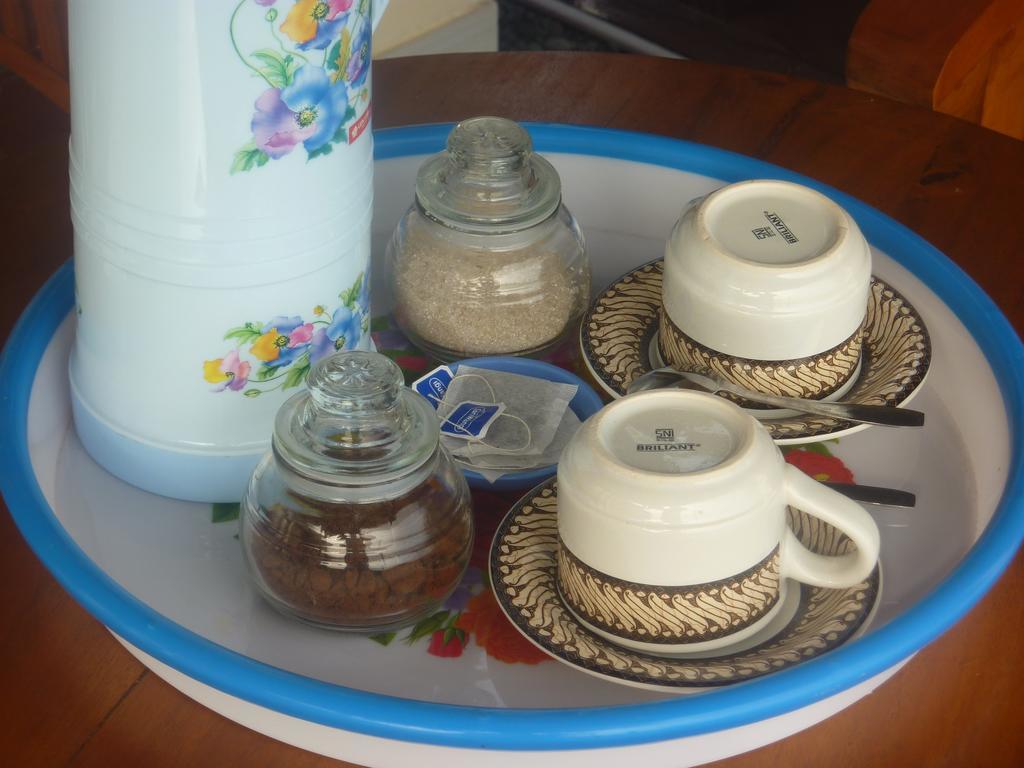 Tambun Sari Beach Homestay Amed Eksteriør billede