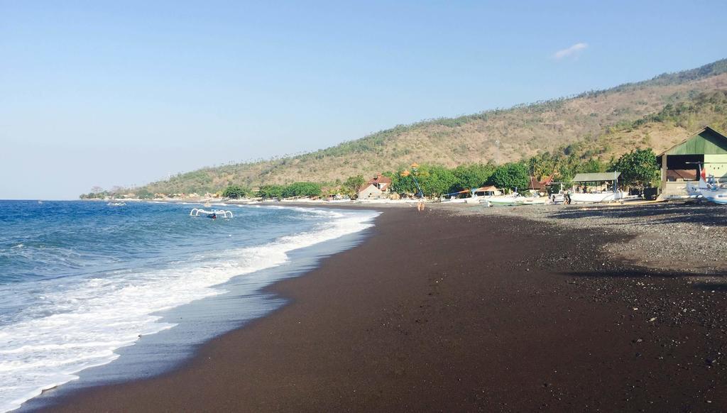 Tambun Sari Beach Homestay Amed Eksteriør billede